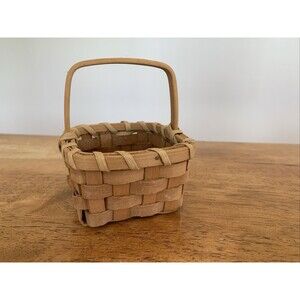 Small Woven Splint‎ Basket With Handle ~ Primitive ~ Country ~ Cute!